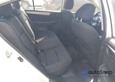 2017 Subaru Legacy 2.5I z USA, uszkodzony, nr VIN 4S3BNAB67H3055881